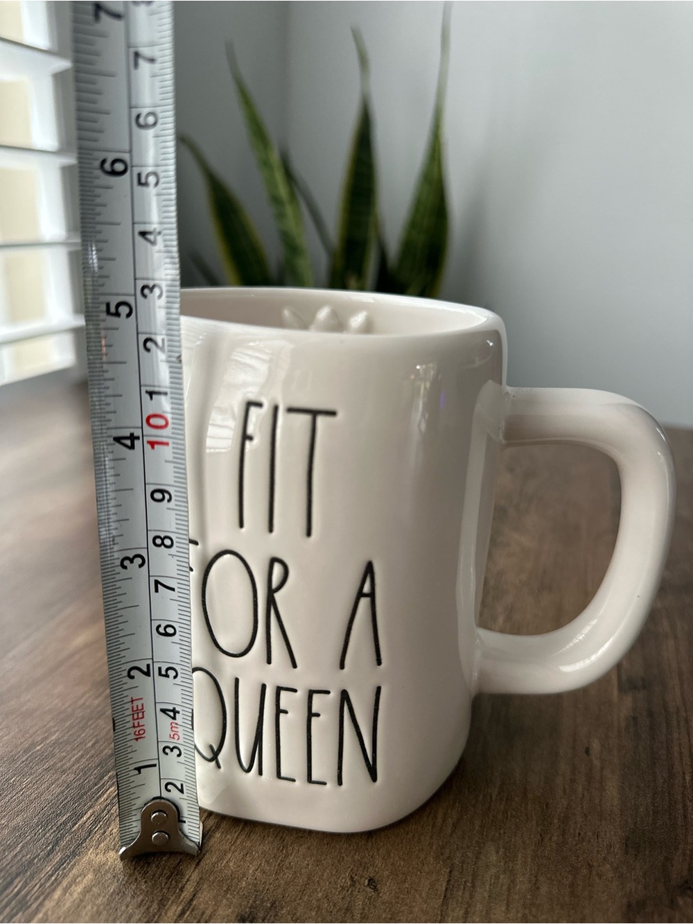 Rae Dunn “FIT FOR A QUEEN” Mug ☕👑 - Picture 4 of 5
